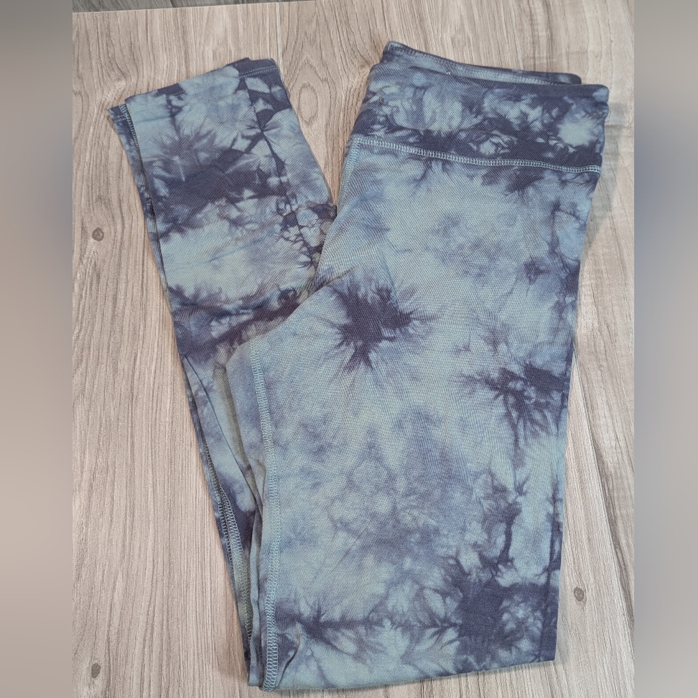 Tie Dye Leggings Size Medium So Brand